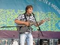 Фестиваль Христианской авторской песни "Небесная струна - 2010".
На сцене Юрий Боярский.