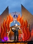 Первый московский открытый фестиваль АП в ГМЗ "Коломенское" 2002г. 
На главной сцене фестиваля член жюри Виктор Луферов.