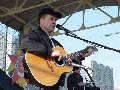 9-е мая 2003год, Москва. Праздничный концерт в Марьино. Григорий Гладков.